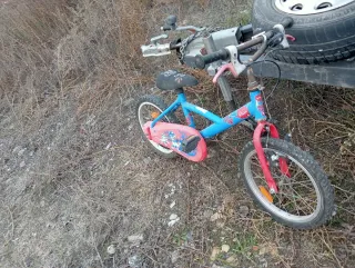 Bicicleta infantil Btwin azul