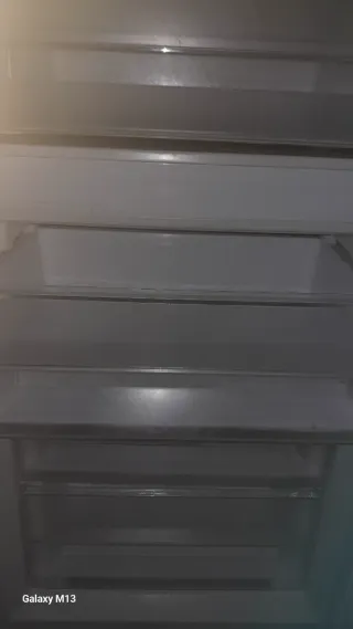 Lavadora y nevera en buen estado