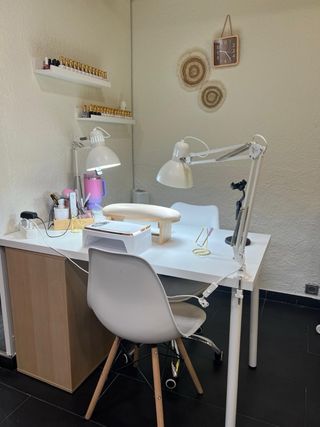 TRASPASO SALÓN DE BELLEZA – Maragall/Guinardó.