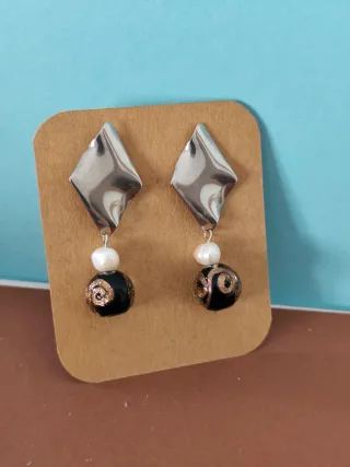 Lote 5 pares pendientes Murano y perla natural