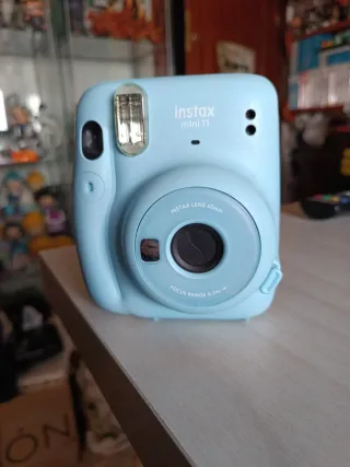 Cámara Instax Mini 11 Azul Fujifilm