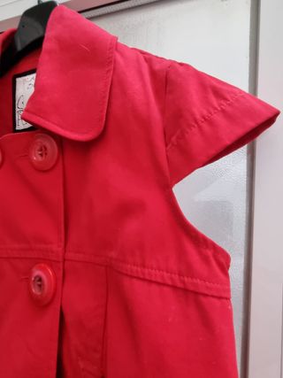 Chaqueta roja corta