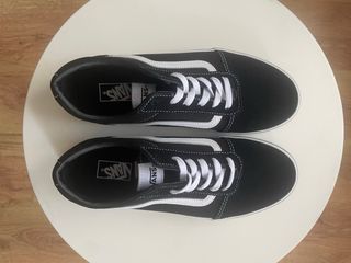 Zapatillas Vans Ward Negras Blancas Nuevas