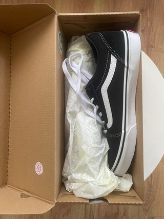 Zapatillas Vans Ward Negras Blancas Nuevas