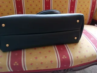 Bolso Negro Piel Texturizada