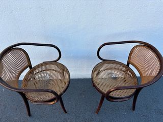 Poltrona classica in legno e rattan