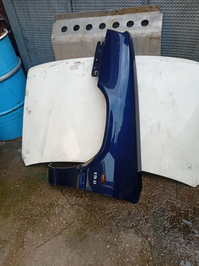 Aleta Citroen ZX 1.9 D Azul