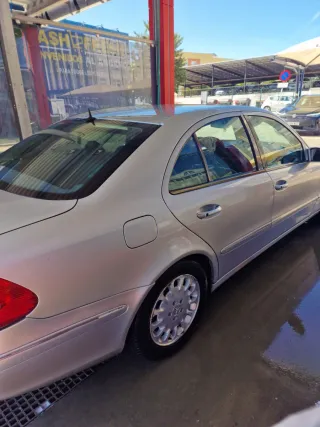 Mercedes-Benz Clase E 2004