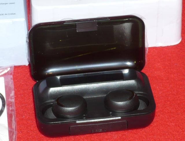 Auriculares F9 TWS Bluetooth 5.2