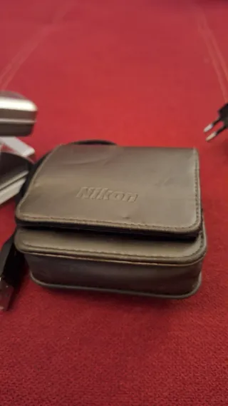 Nikon Coolpix SQ Cámara Digital