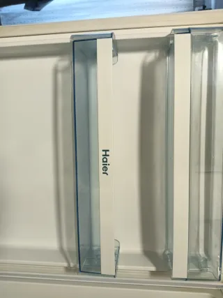 Cajones Frigorífico y congelador haier CFE633CW