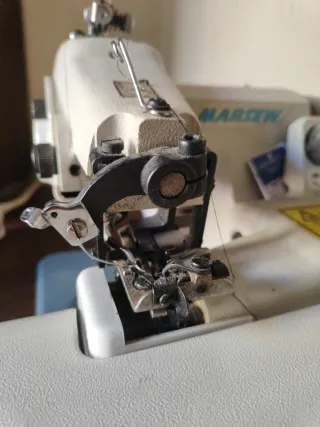 Máquina de coser puntada invisible MARSEW