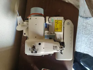 Máquina de coser puntada invisible MARSEW