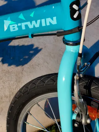 Bicicleta infantil 20" btwin azul