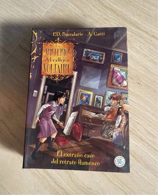 Los misterios del callejón Voltaire: Una copa d...