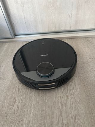 Robot aspirador Cecotec negro