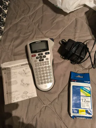 Etiquetadora Brother P-touch 1010