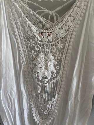 Vestido blanco Ablip con encaje