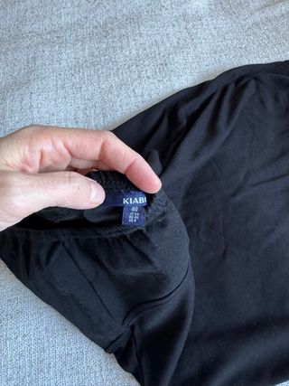 Falda premamá corta negra