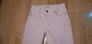 T.36 Vaqueros Cortefiel rosa palo.