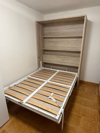 Cama Abatible Madera y Plástico