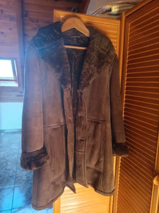 Abrigo piel marrón hombre