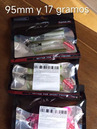 Lote de señuelos pesca a spinning