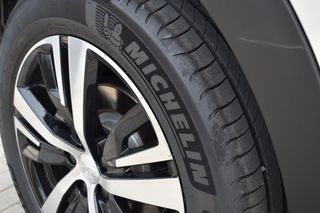 Peugeot 3008 1.2 Hybrid 136 CV GT LINE eDCS6 HEV