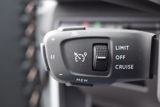 Peugeot 3008 1.2 Hybrid 136 CV GT LINE eDCS6 HEV