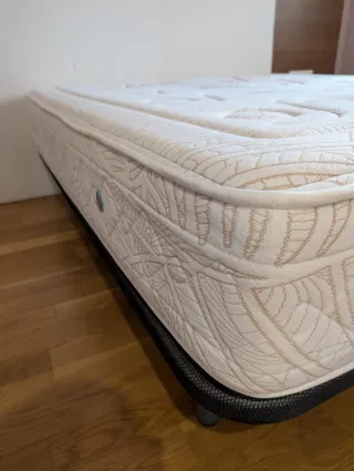 Materassino matrimoniale 150 cm, schiuma adattabile