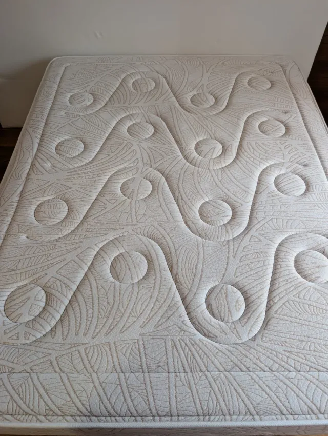 Colchón Matrimonio 150cm Regalo la Almohada