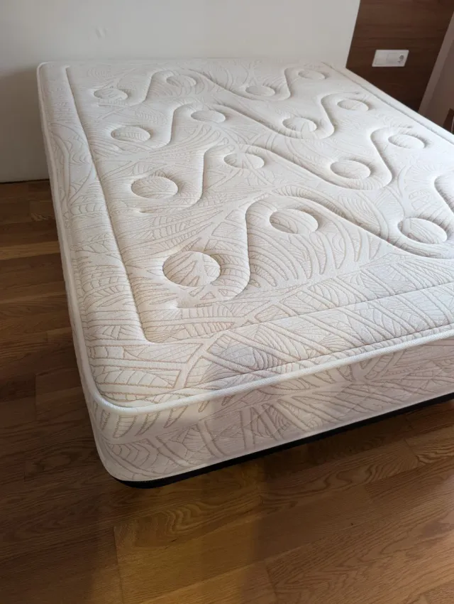 Colchón Matrimonio 150cm Regalo la Almohada