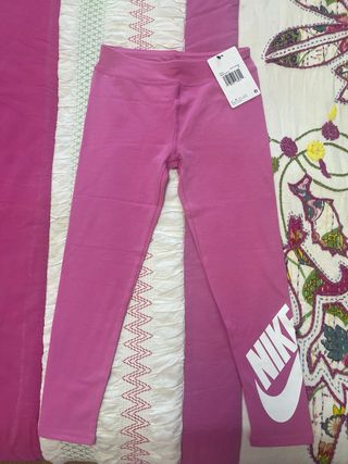 Mallas Nike rosas para niña 6/7 años.