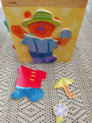 Juego educativo de madera