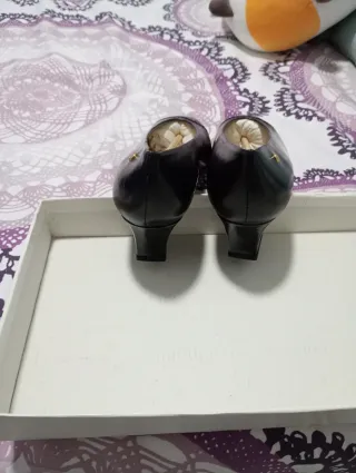 Zapatos Negros Etienne Aigner Mujer