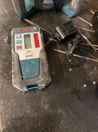 NUEVO!!Nivel Láser Profesional Bosch GRL400HLR1