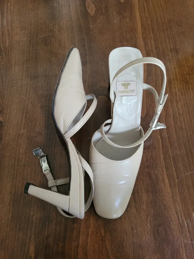 Sandalias Farrutx Beige Tira Tobillo