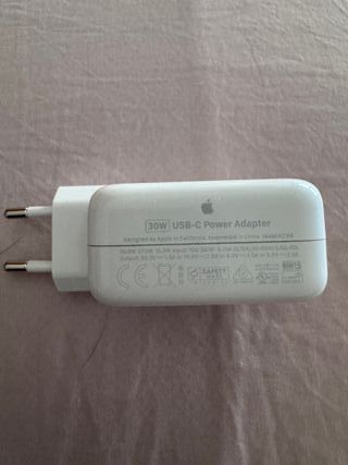 Cargador Apple MacBook 30w