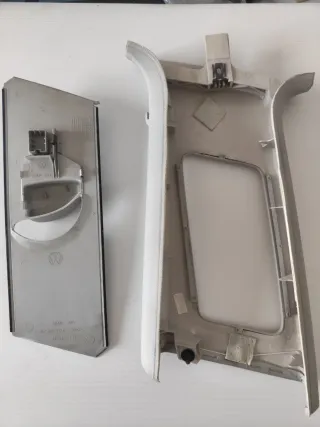 Cubierta pilar B Golf MK5 5p