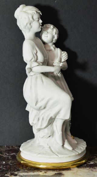 Triade Scultura Porcellana Biscuit Anni '70