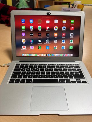 MacBook Air 15” (2017) Plata. Software actualizado