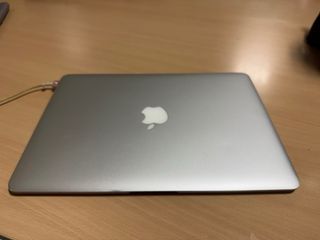 MacBook Air 15” (2017) Plata. Software actualizado