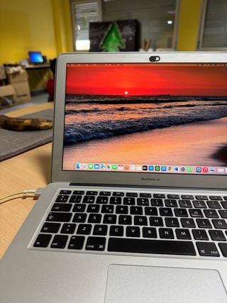 MacBook Air 15” (2017) Plata. Software actualizado