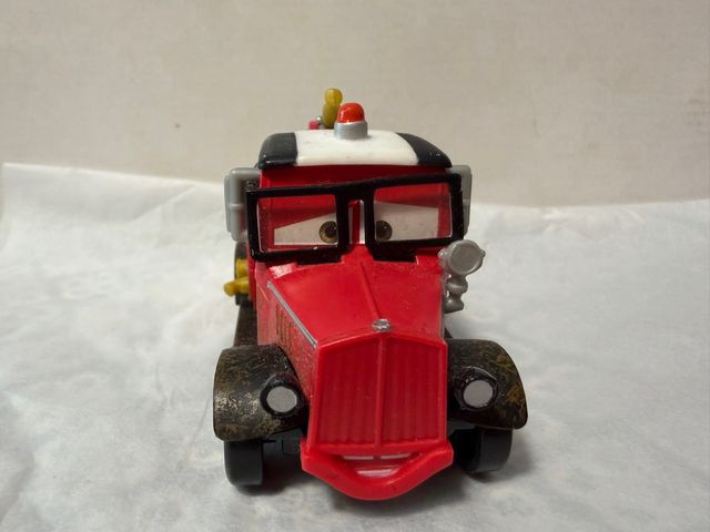 Set di veicoli da Cars e Planes (regalo Rayo McQueen, Mate e altri)
