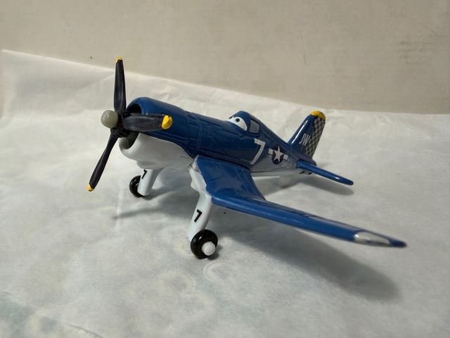 Set di veicoli da Cars e Planes (regalo Rayo McQueen, Mate e altri)