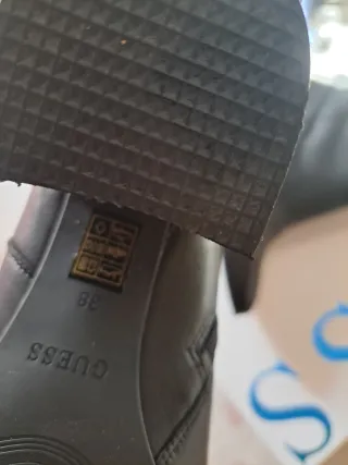 Botines Guess Negros Tacóntapas de zapatero