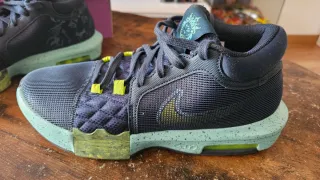 Zapatillas Nike Lebron Witness VIII