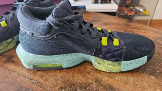 Zapatillas Nike Lebron Witness VIII