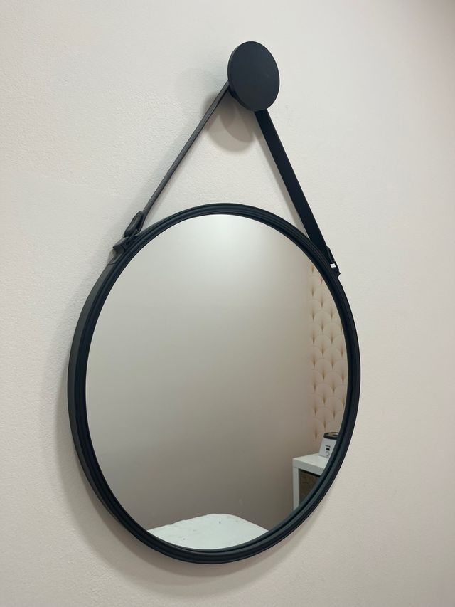 Espejo redondo negro con colgador
