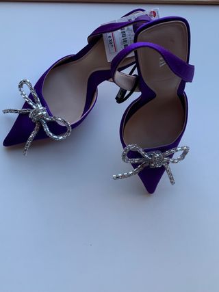 Zapatos Zara Morados con Lazo Brillante